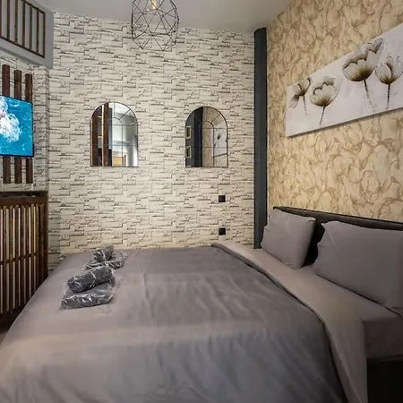 Gpx Clr - Guest No2 * Λάρισα