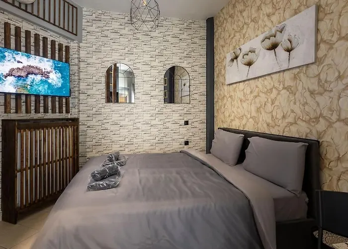 Gpx Clr - Guest No2 * Λάρισα